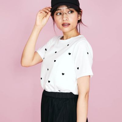 新品　タグ付　パラディーゾ テニス　シャツ　ハート　プレミアムライン ハート刺繍Tシャツ≪洗濯機で洗える≫ | QUEENS COURT (Women