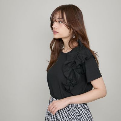アシメショルダーフリルＴシャツ≪手洗い可能≫
