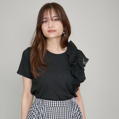 アシメショルダーフリルＴシャツ≪手洗い可能≫