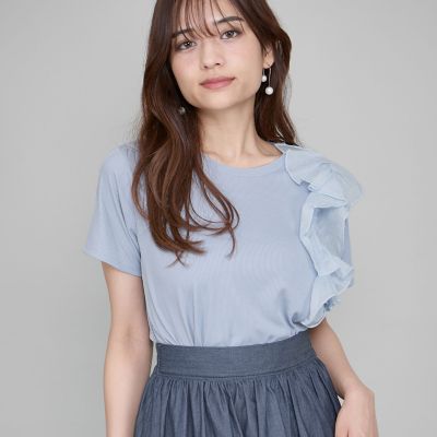 アシメショルダーフリルＴシャツ≪手洗い可能≫