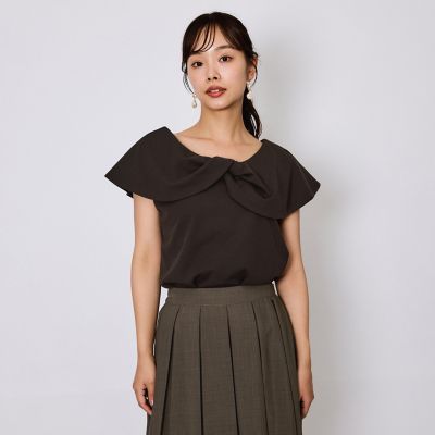 【SALE】QUEENS COURT（Women）/クイーンズコート カットジョーゼットケーププルオーバー&#8810;洗濯機で洗える&#8811; 10ブラウン トップス【三越伊勢丹/公式】