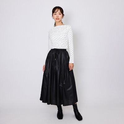 モノトーンドットオフショルカットソー≪手洗い可能≫ | QUEENS