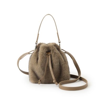 ＜TRANSWORK (Women)＞２ＷＡＹフェイクファー巾着バッグ