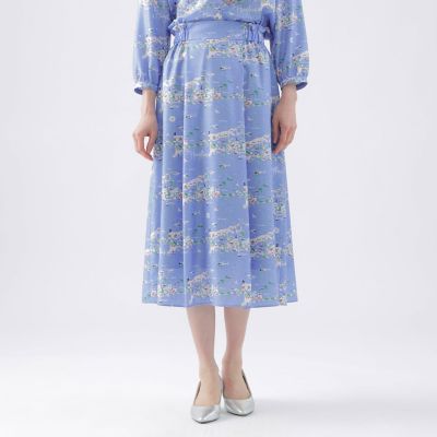 ＜TRANSWORK (Women)＞【イラストレーターコラボ企画】【ウォッシャブル】ビエラ　Ｈａｍｐｔｏｎｓプリントギャザースカート