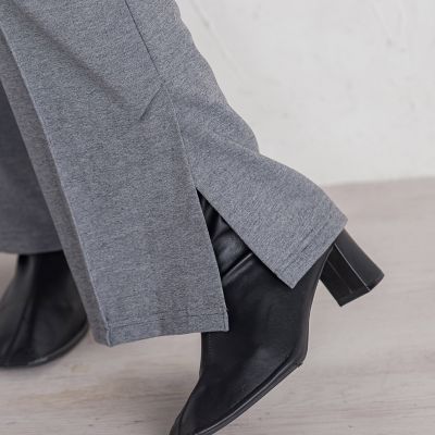 ポンチサイドスリットワイドパンツ≪セットアップ対応／手洗い可能≫
