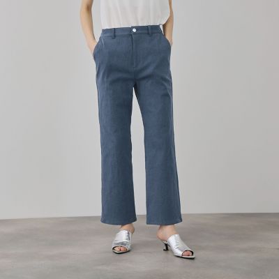 ＜QUEENS COURT（Women）＞コンフォールストレッチセミフレアデニム