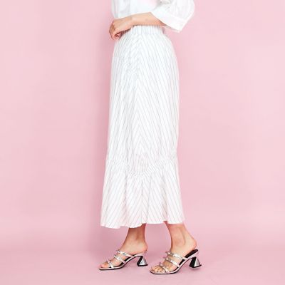 【SALE】QUEENS COURT（Women）/クイーンズコート ダブルギャザースカート&#8810;洗濯機で洗える&#8811; 21ホワイト系その他 ロングスカート【三越伊勢丹/公式】