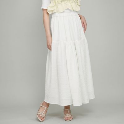 【SALE】QUEENS COURT（Women）/クイーンズコート ポコポコティアードスカート&#8810;手洗い可能&#8811; 02オフホワイト ロングスカート【三越伊勢丹/公式】