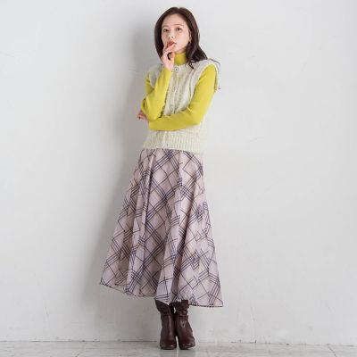 ラメフェザーニットベスト