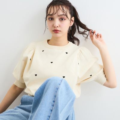 ＜QUEENS COURT（Women）＞ハート柄ボリュームスリーブニットプルオーバー≪手洗い可能≫