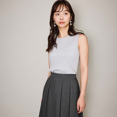＜QUEENS COURT（Women）＞ブライトワイドリブスリーブレスニット≪手洗い可能≫