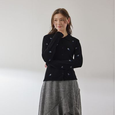 フラワーシシュウニットプルオーバー≪手洗い可能≫ | QUEENS COURT