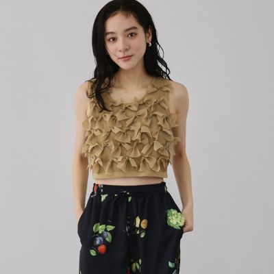 ＜QUEENS COURT（Women）＞ブルーミングリボンニットベスト