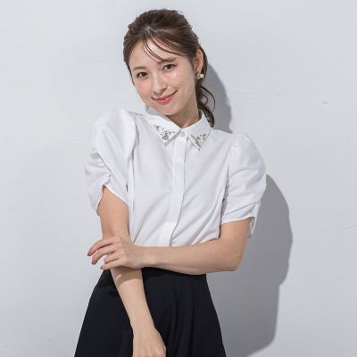 ＜QUEENS COURT（Women）＞襟ジュエルブラウス≪洗濯機で洗える≫