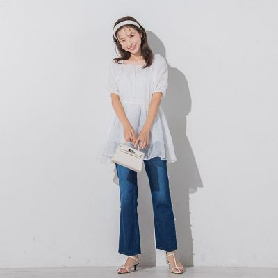 フラワーエンボスパフスリーブチュニック≪洗濯機で洗える≫