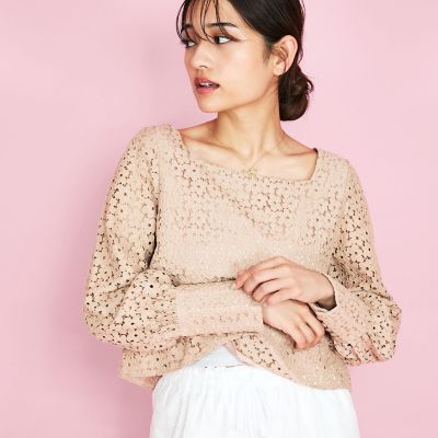 【ＳＨＩＯＲＩ　ＩＲＩＥ　コラボ】スクエアネックレースブラウス≪手洗い可能≫