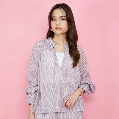 シアーコードストライプギャザーブラウス≪セットアップ対応／手洗い可能≫