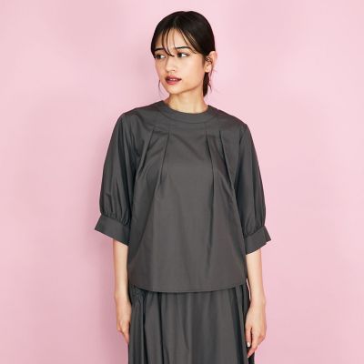バックジップタックブラウス≪セットアップ対応／洗濯機で洗える≫