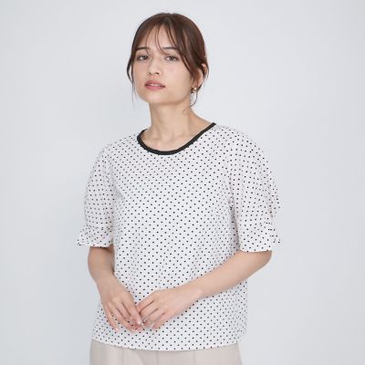 【SALE】QUEENS COURT（Women）/クイーンズコート シアサッカーモノトーンドットブラウス&#8810;手洗い可能&#8811; 21ホワイト系その他 トップス【三越伊勢丹/公式】