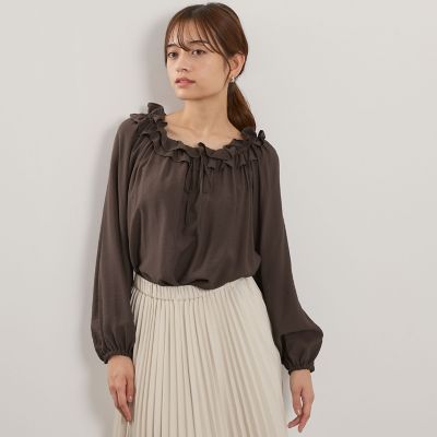 ＜QUEENS COURT（Women）＞フリルカラーナローリボンブラウス≪手洗い可能≫