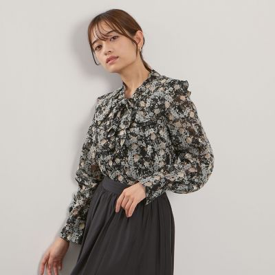 ＜QUEENS COURT（Women）＞シフォンジャカードボウタイブラウス≪手洗い可能≫