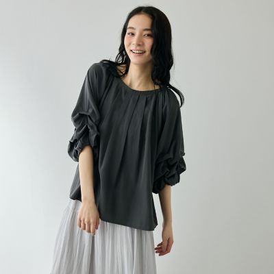 ＜QUEENS COURT（Women）＞ホイップタックスリーブブラウス