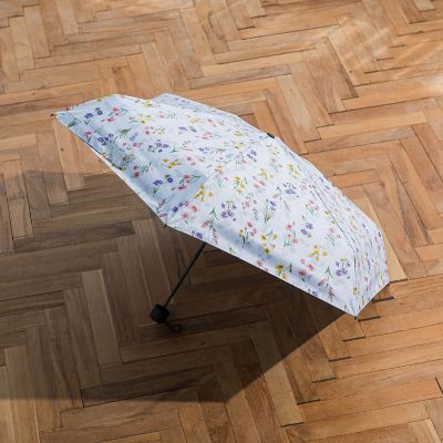 【晴雨兼用】ボタニカルフラワー折りたたみ傘ホワイト（ＵＶ９９．８％カット）