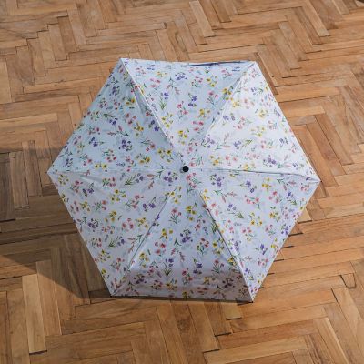 【晴雨兼用】ボタニカルフラワー折りたたみ傘ホワイト（ＵＶ９９．８％カット）