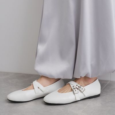 メタリックバングルパンプス