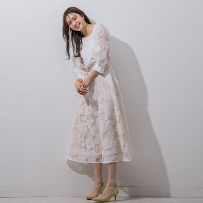 【大きいサイズ】袖シアーラインフラワープルオーバー≪手洗い可能／セットアップ対応≫