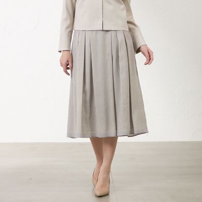 ＜AMACA (Women)＞幾何プリントタックスカート