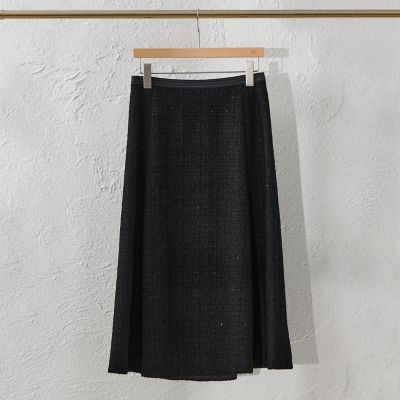 ＜AMACA (Women)＞【ＡＴＥＬＩＥＲ　ＣＯＬＬＥＣＴＩＯＮ】　スパンコールツイードスカート