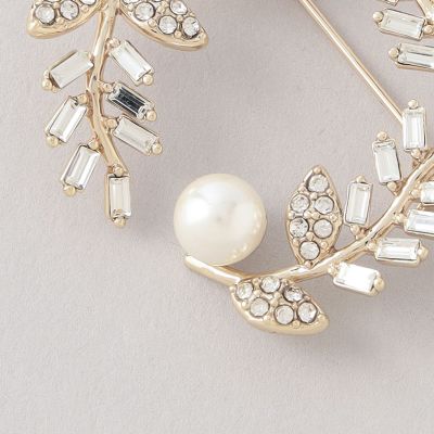 ガラスリーフブローチ | AMACA (Women)/アマカ | 三越伊勢丹オンライン