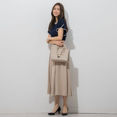 【大きいサイズ】【ＷＥＢ別注】ラッフルスリーブ配色プルオーバー≪手洗い可能／接触冷感≫