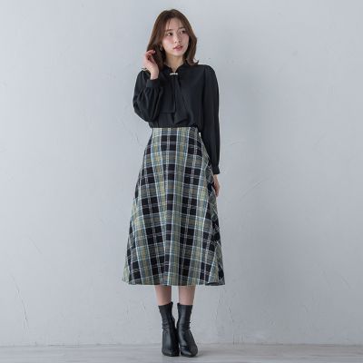 【大きいサイズ】パール付きボウタイブラウス≪洗濯機で洗える≫