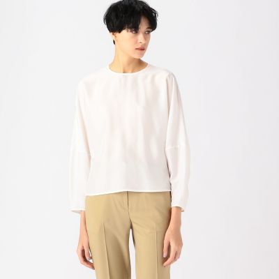 パウダリーシルク　バックギャザーブラウス