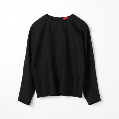 パウダリーシルク　バックギャザーブラウス