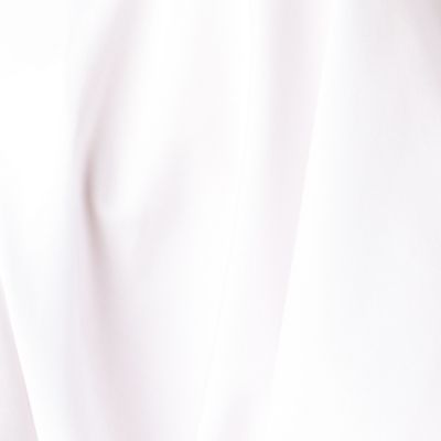 バイオツイル　ネックタックブラウス