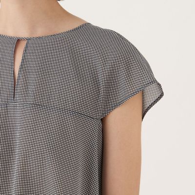 シルクストレッチシフォンチェック フレンチスリーブブラウス | maison 