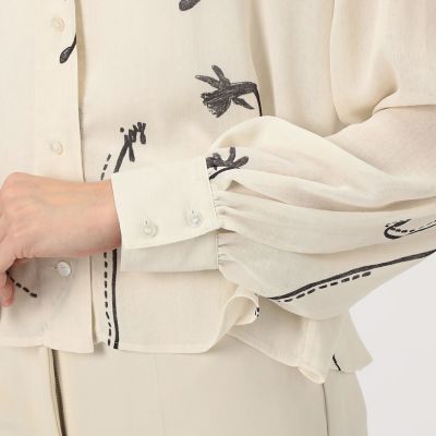 新品同様 DES PRES ポリエステルフラワープリント Vネックプルオーバー DES PRES（デ・プレ）の「ポリエステルフラワープリント Vネックプル