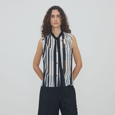 新品⭐️LIVIANA CONTI ボウタイシャツ ギャザースリーブ ブラック 