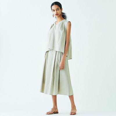 コットンシルクタイプライター　ノースリーブタックブラウス