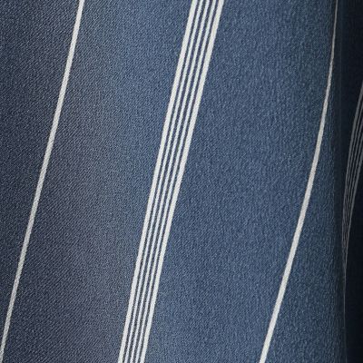 シルクストライププリント　ノースリーブブラウス