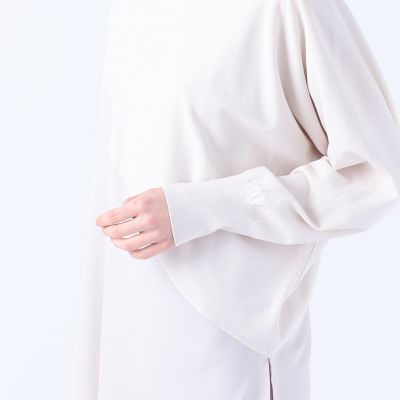 ファブリックコンビ　アシメトリーワイドシルエットプルオーバー