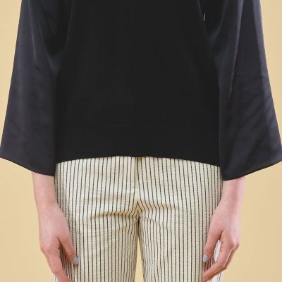 ファブリックコンビ　ラグランスリーブプルオーバー