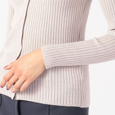ウールポリエステルリブ　Ｖネックカーディガン