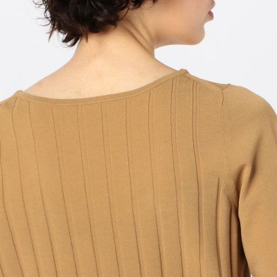 レーヨンポリエステル　クルーネックプルオーバー