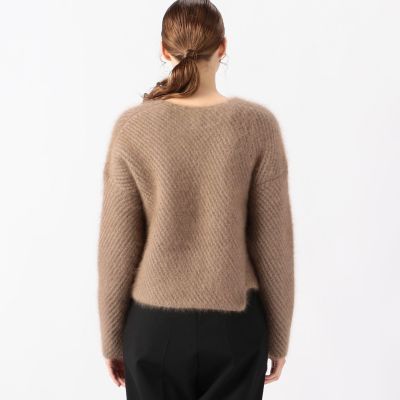 バイアスニット　Ｖネックプルオーバー
