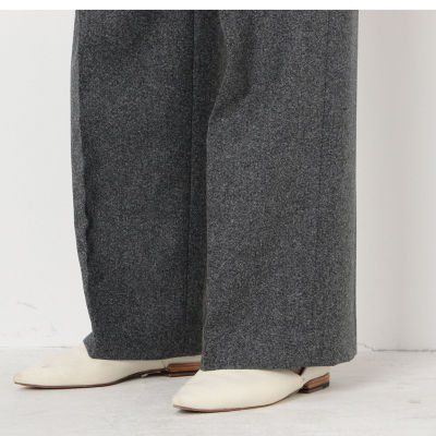 beautiful people ウールシルクシャークスキン ツータックパンツ