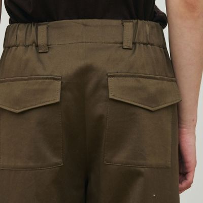 【予約商品９月中旬以降順次お届け】コットンサテン　カーゴパンツ